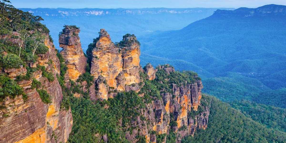 About Blue Mountains