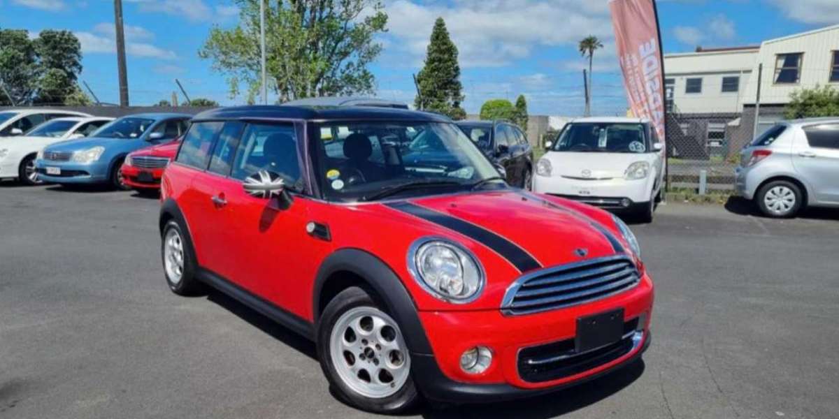 Iconic Style and Versatility: Exploring the 2012 Mini Cooper Clubman