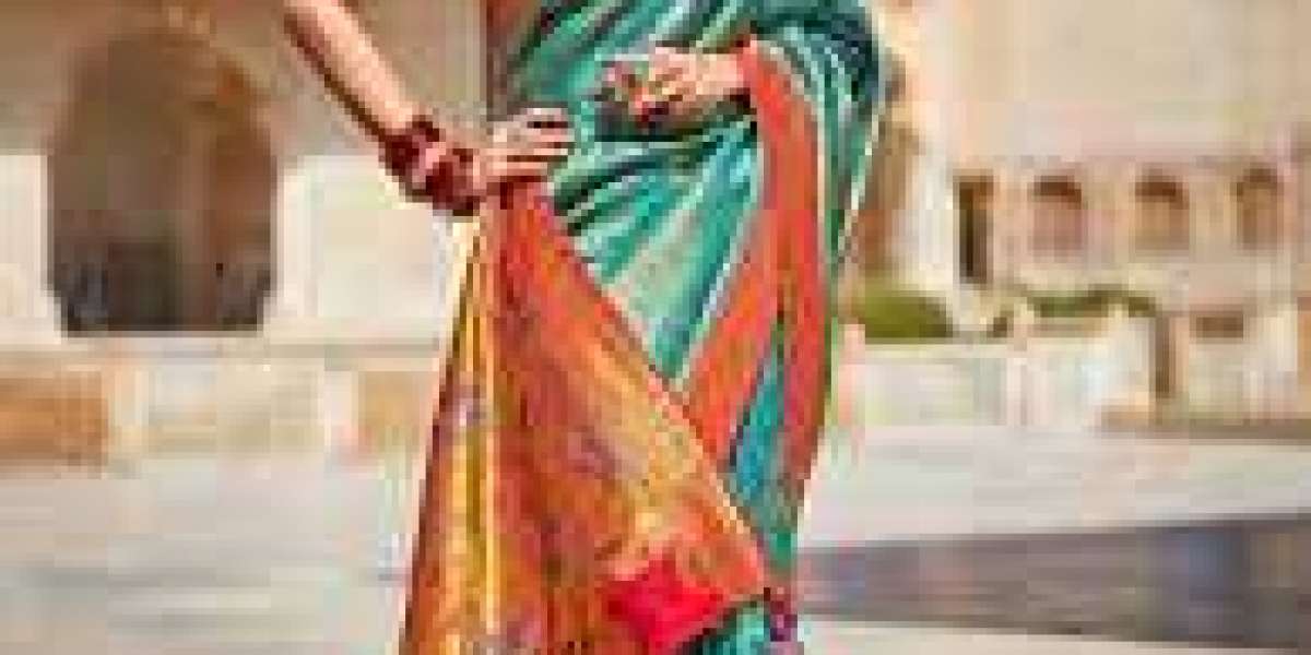 The Ultimate Guide to Buying Stitched Sarees Online: A Seamless Shopping Experience