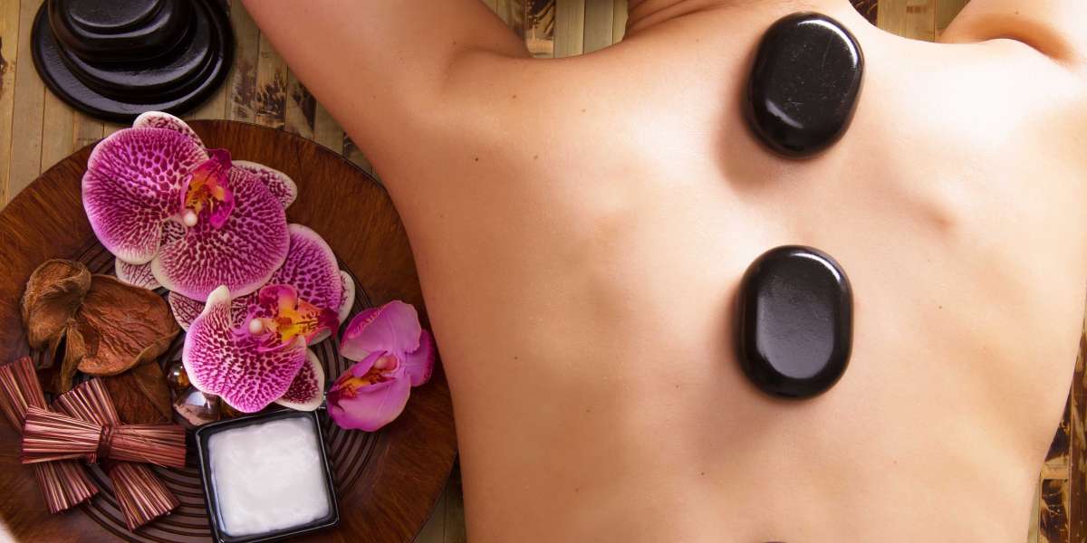 Why Choose Hot Stone Massage In Toronto For Ultimate Relaxation?