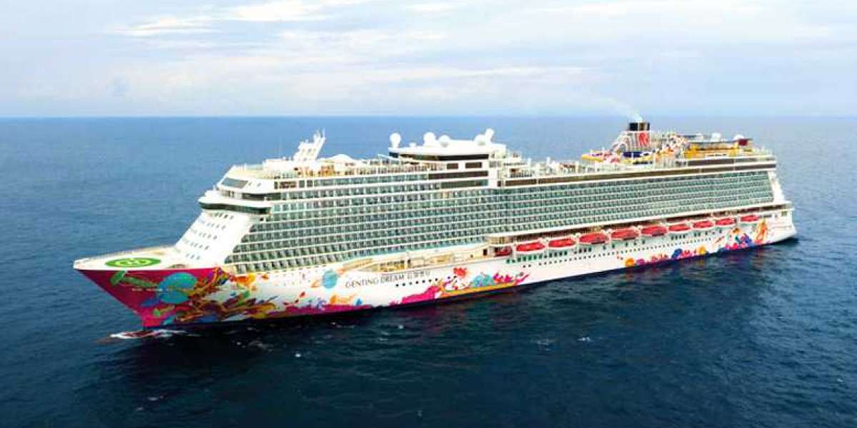 Aqua Affair: Navigating Luxury with Genting Dream Cruise Singapore