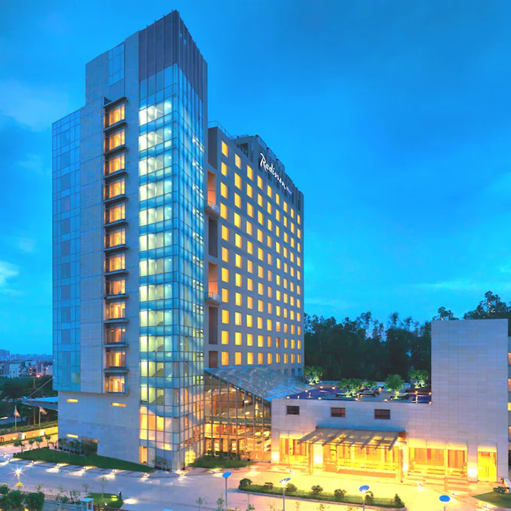 Radisson Blue Hotel Escorts Service in Noida Sector 18