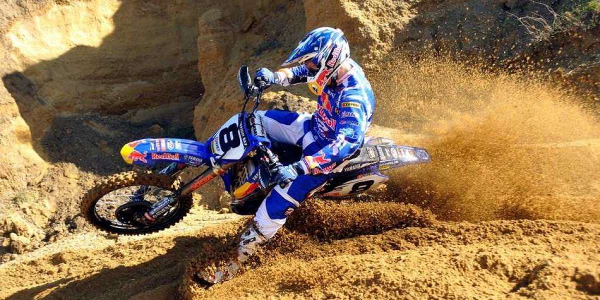 Safety in Style: Unpacking the Motocross Gear Market Landscape