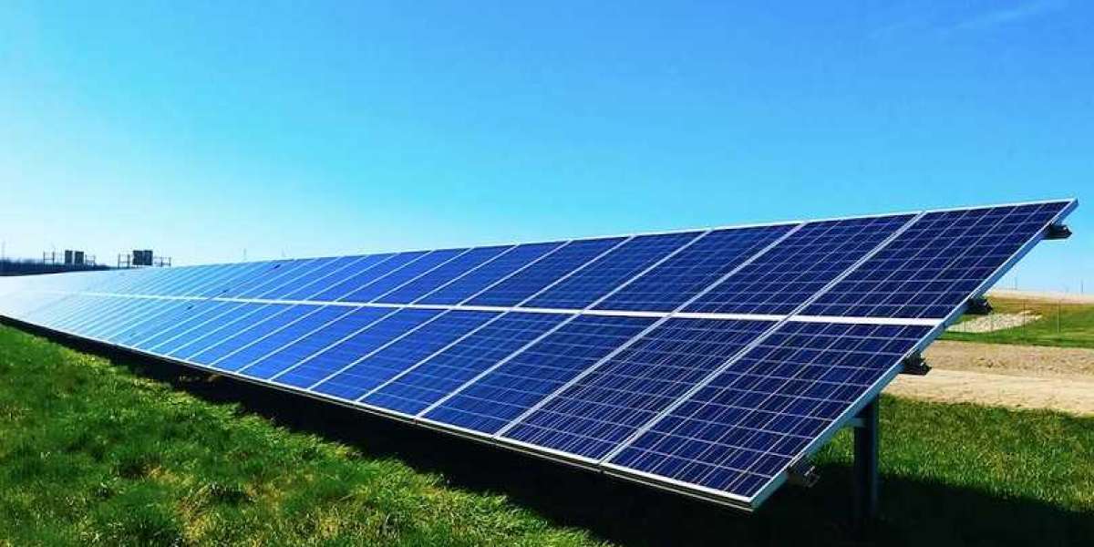 Solar Panels and Solar Inverters for Modern Energy Solutions