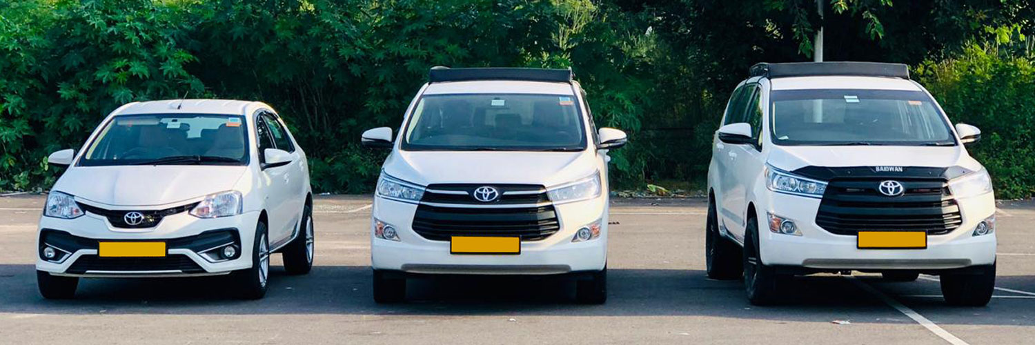 Innova Crysta Taxi Rental in Chandigarh: Top Choice for Local and Outstation Travel - greencabs