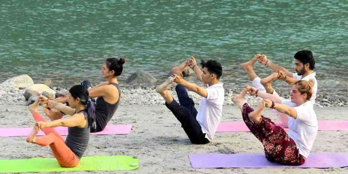 300 Hour Yoga Teacher Training In Rishikesh