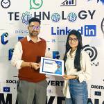 Komal Gupta Profile Picture