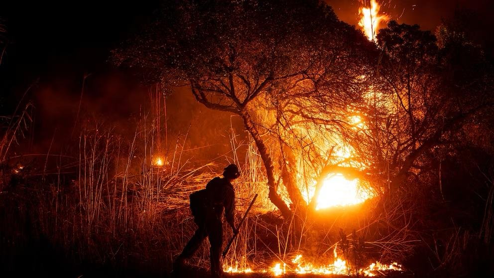 Windy, Flame-Fanning Weather Eases Up as Progress Made on LA-Area Fires - Orange Law