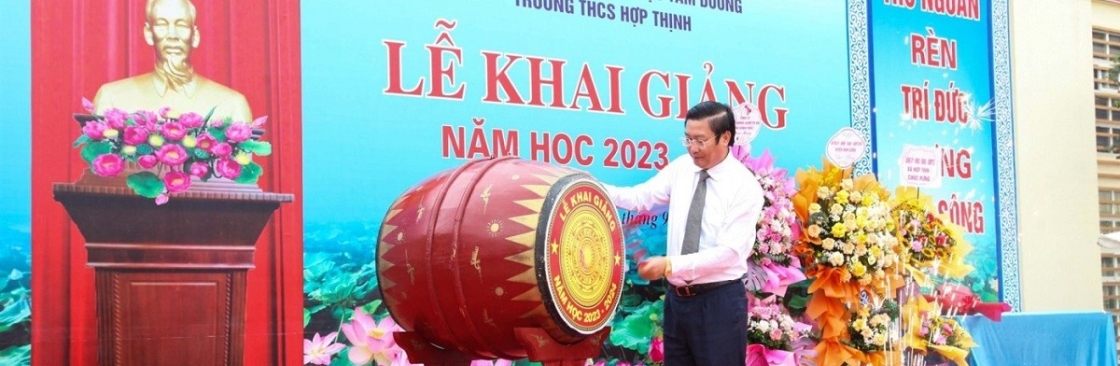 Trống Trường Học Cover Image