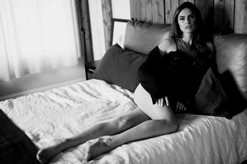 Female Love Handles Liposuction: What You Should Know