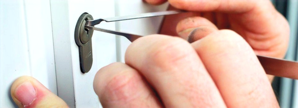 Tired of Delays and Damage? What Makes a Locksmith in El Paso, TX Truly the Best?