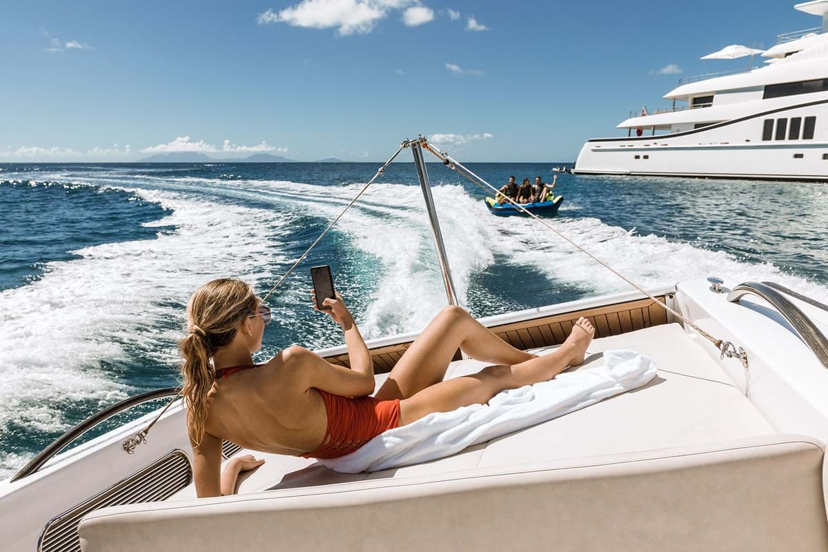 Luxury Yacht Rental Dubai | Rent Yacht Dubai | Yachts For Rent In Dubai | Dubai Yacht Rental
