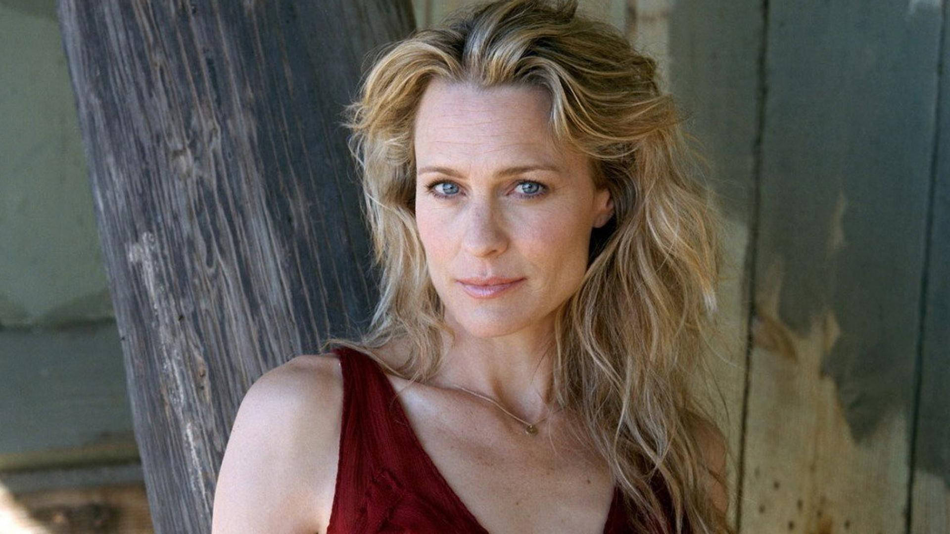 Robin Wright Biography: Award-Winning Journey