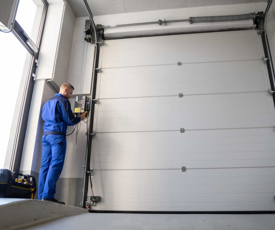 Automatic Garage Door Repair Dubai: When Should You Call Experts?